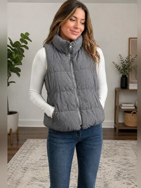 Old Navy Frost Free Heather Gray Fleece Lined Puffer Vest Size Large Outdoor